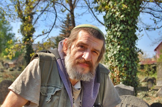 Jaroslav_Achab_Haidler,_Jewish_cemetery_in_Sobědruhy_02